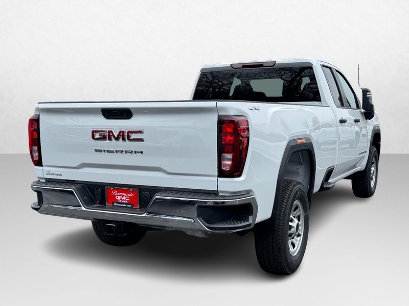 GMC Sierra 3500HD Vehicle Image 03