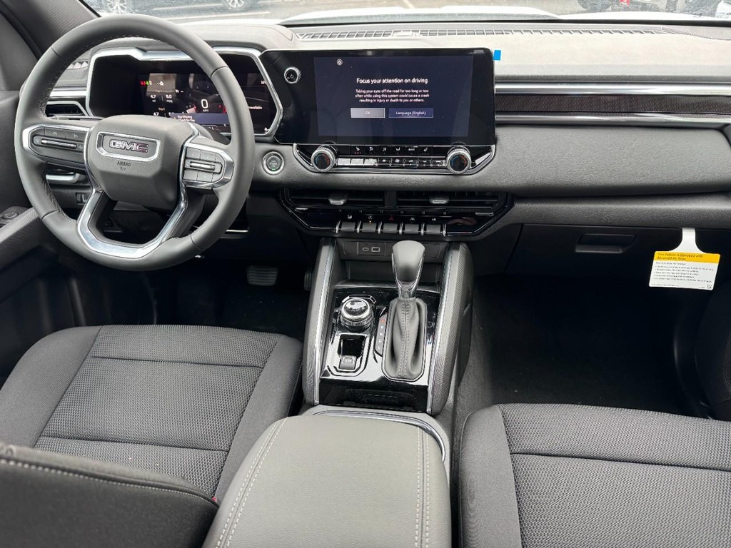 GMC Canyon Vehicle Image 06