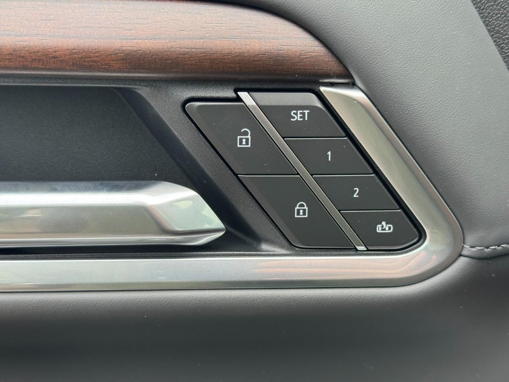 GMC Sierra 2500HD Vehicle Image 10