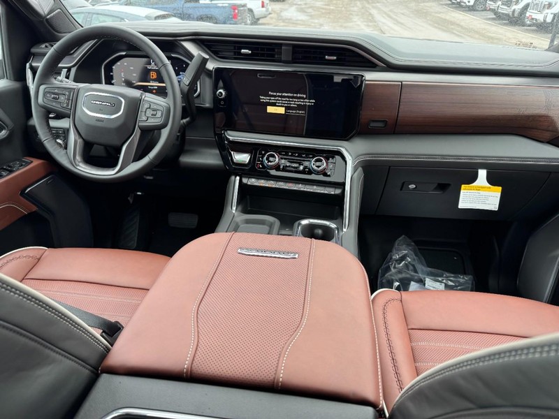 GMC Sierra 2500HD Vehicle Image 06