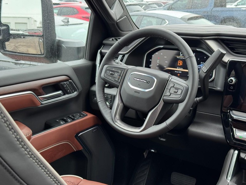 GMC Sierra 2500HD Vehicle Image 07