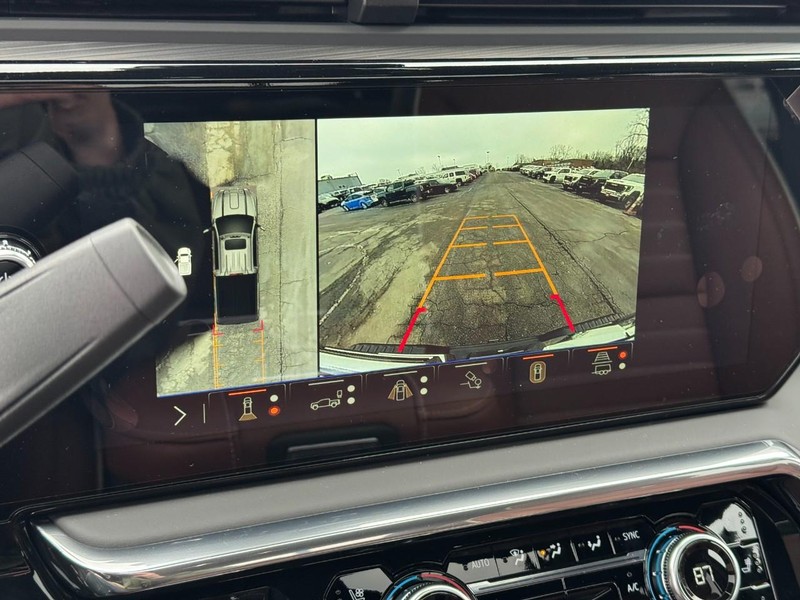 GMC Sierra 2500HD Vehicle Image 14