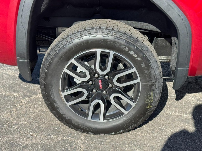 GMC Sierra 1500 Vehicle Image 04