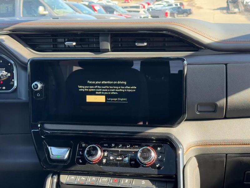 GMC Sierra 1500 Vehicle Image 08