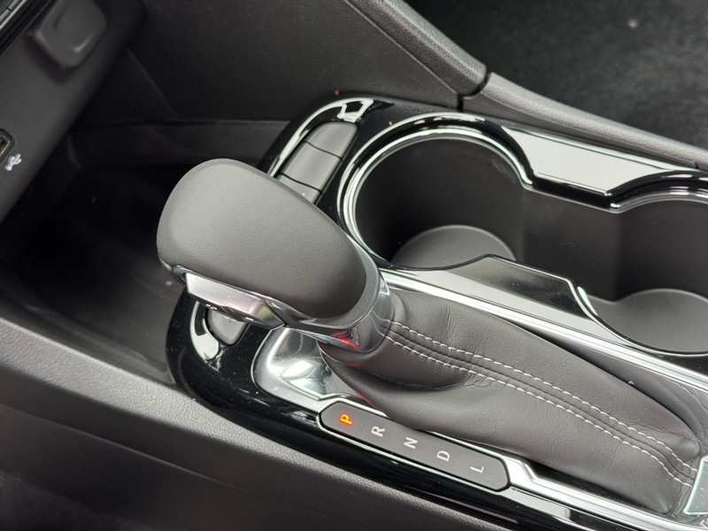 Buick Encore GX Vehicle Image 12