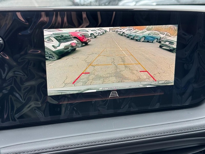 Buick Encore GX Vehicle Image 14