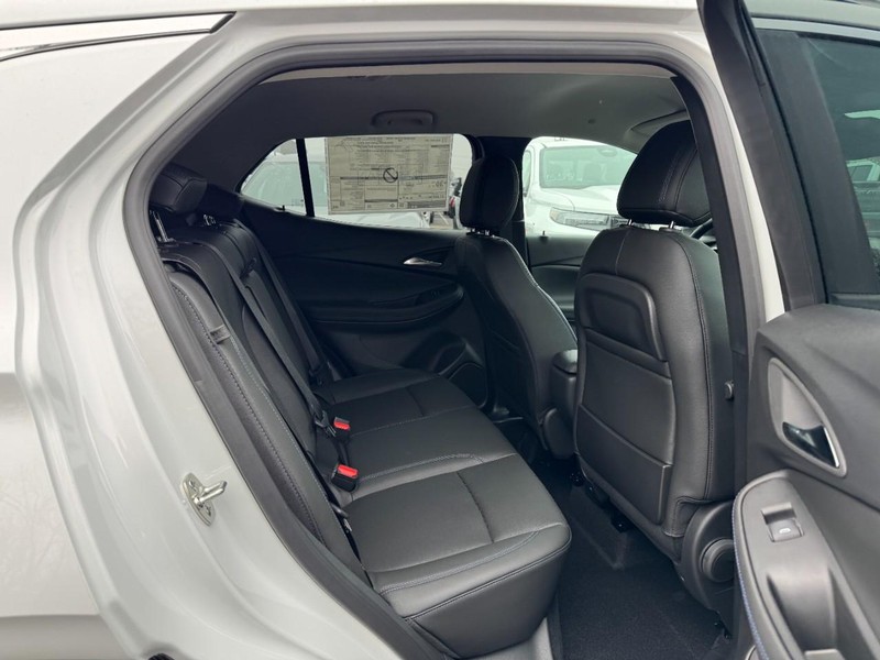 Buick Encore GX Vehicle Image 05