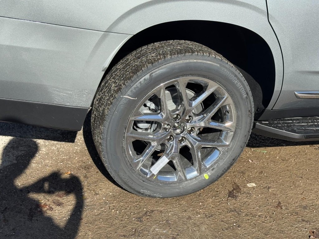 GMC Yukon Vehicle Image 04