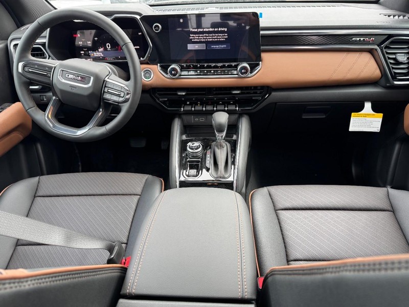 GMC Canyon Vehicle Image 06