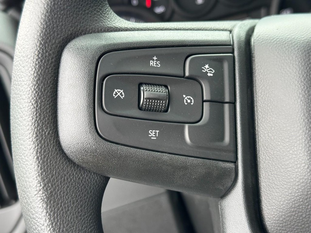 GMC Sierra 1500 Vehicle Image 10