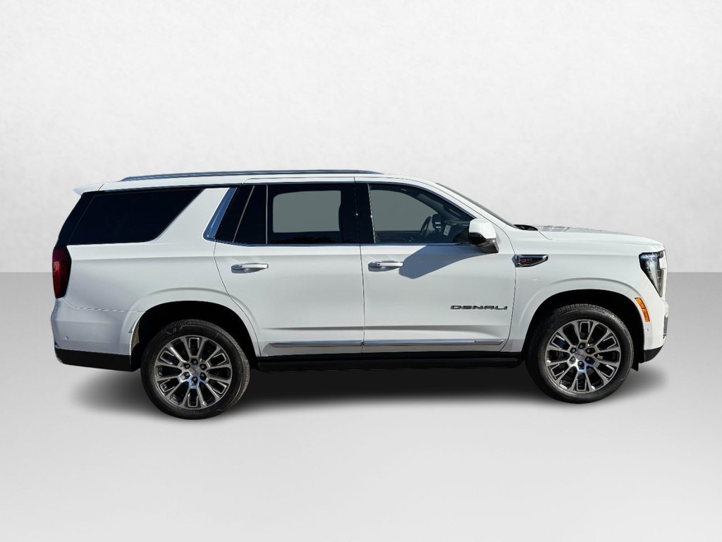 GMC Yukon Vehicle Image 02