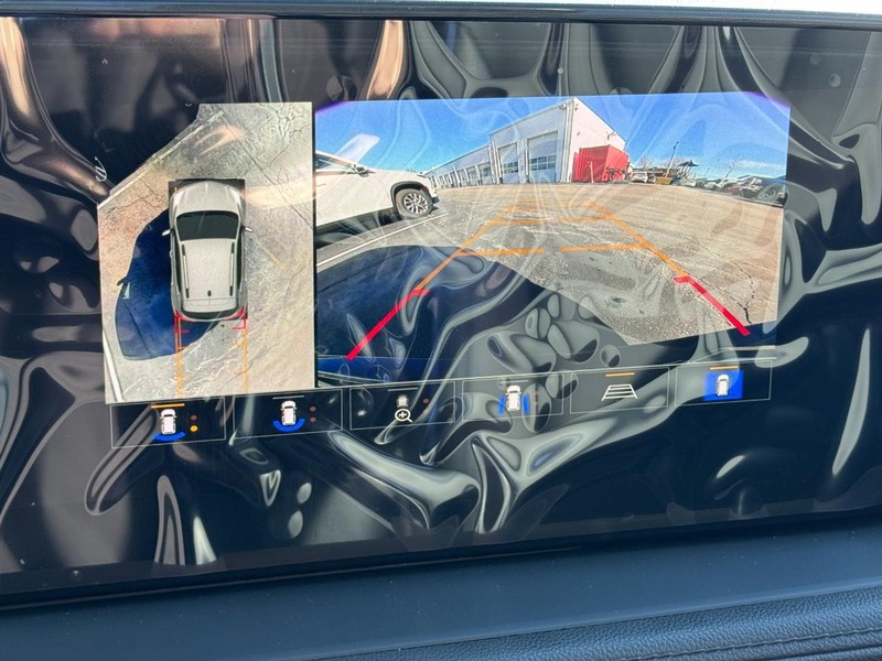 Buick Encore GX Vehicle Image 14