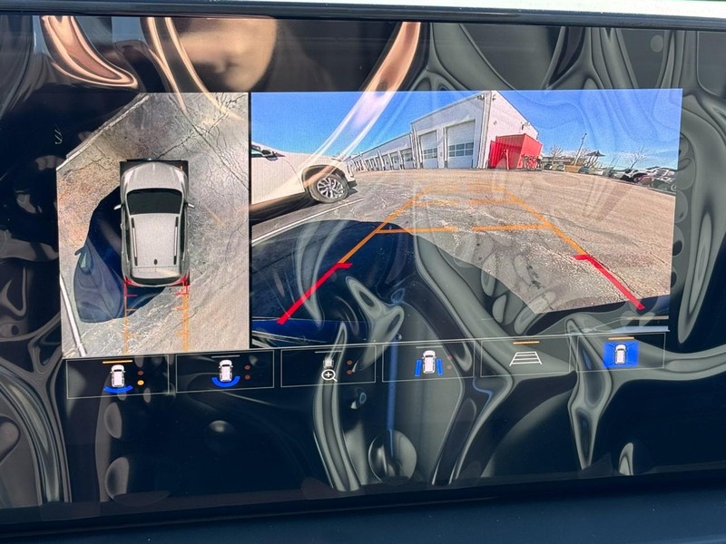 Buick Encore GX Vehicle Image 14