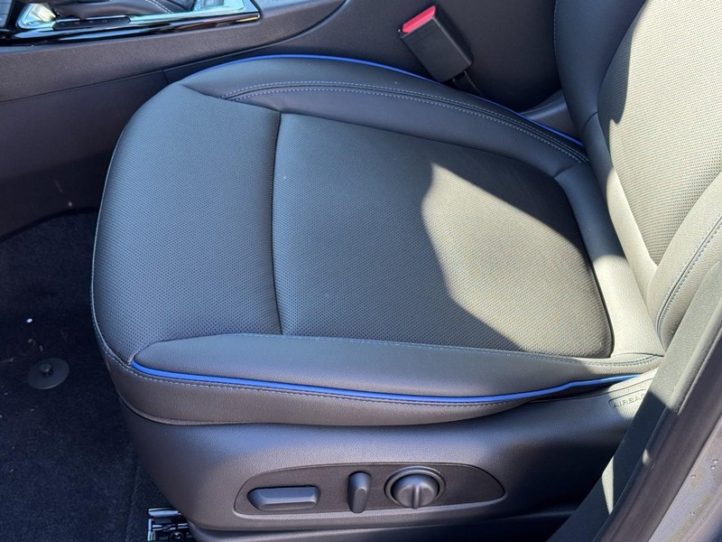 Buick Encore GX Vehicle Image 15