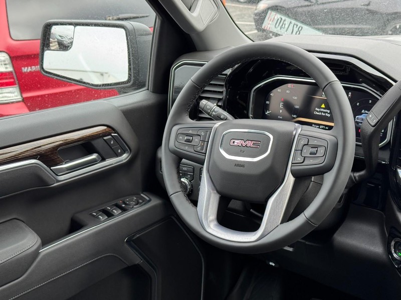 GMC Sierra 1500 Vehicle Image 07