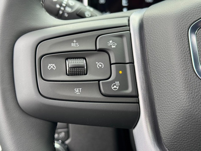 GMC Sierra 1500 Vehicle Image 10