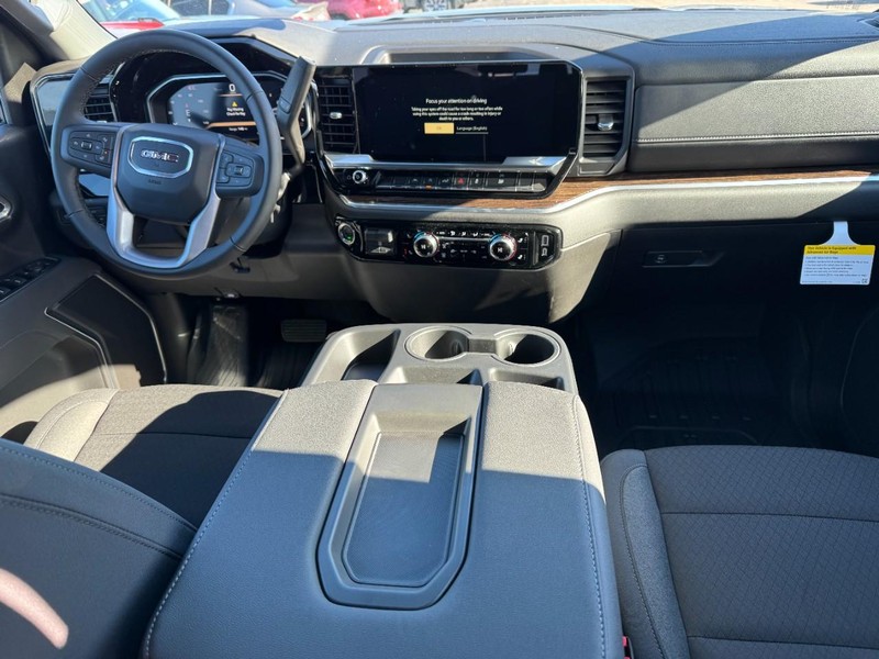 GMC Sierra 1500 Vehicle Image 06