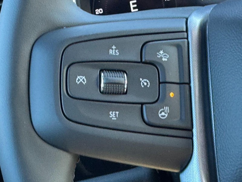 GMC Sierra 1500 Vehicle Image 10