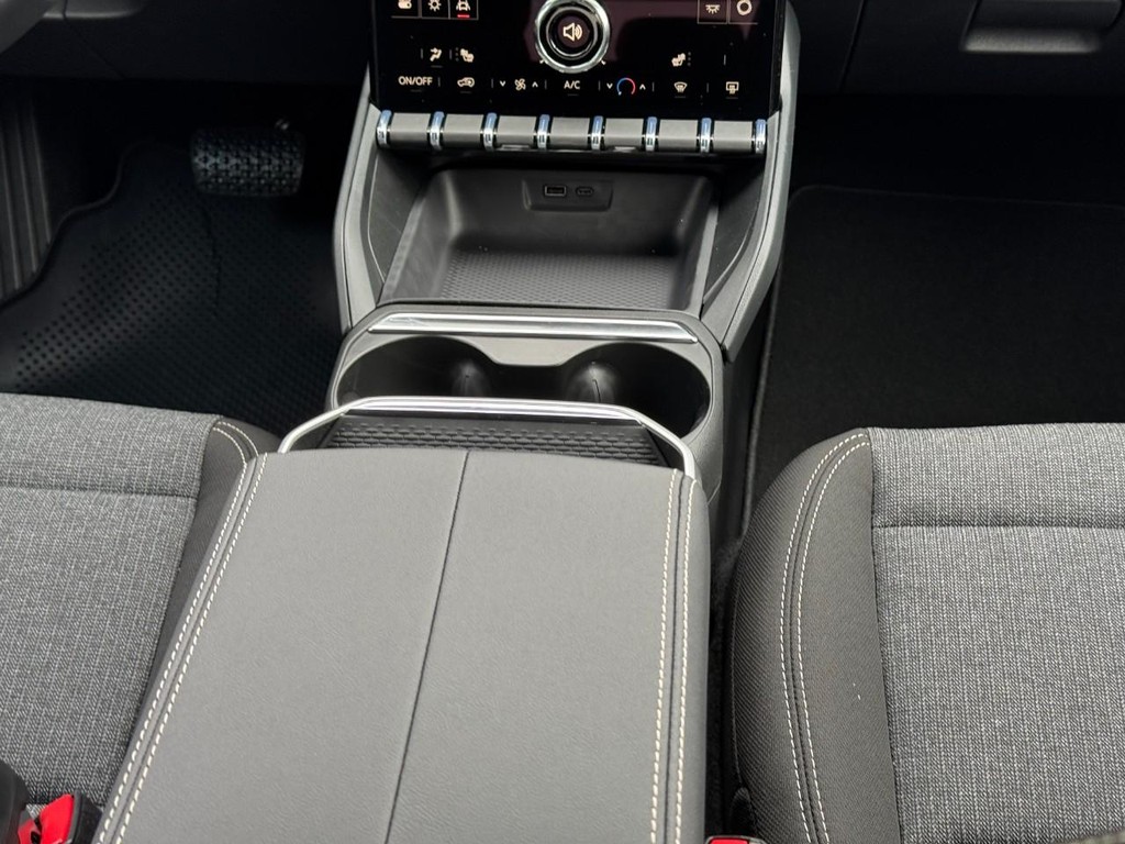 GMC Terrain Vehicle Image 09