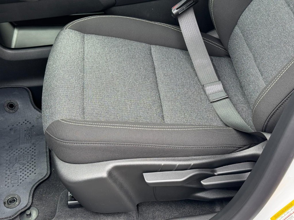 GMC Terrain Vehicle Image 14