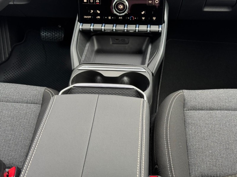 GMC Terrain Vehicle Image 09