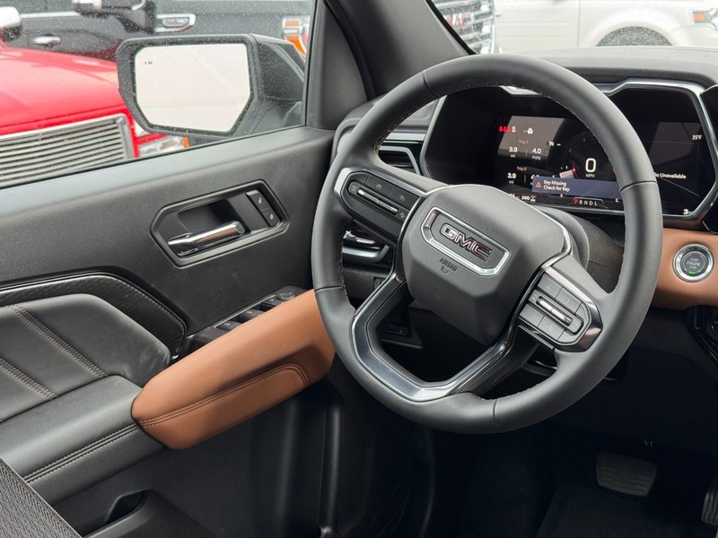 GMC Canyon Vehicle Image 07