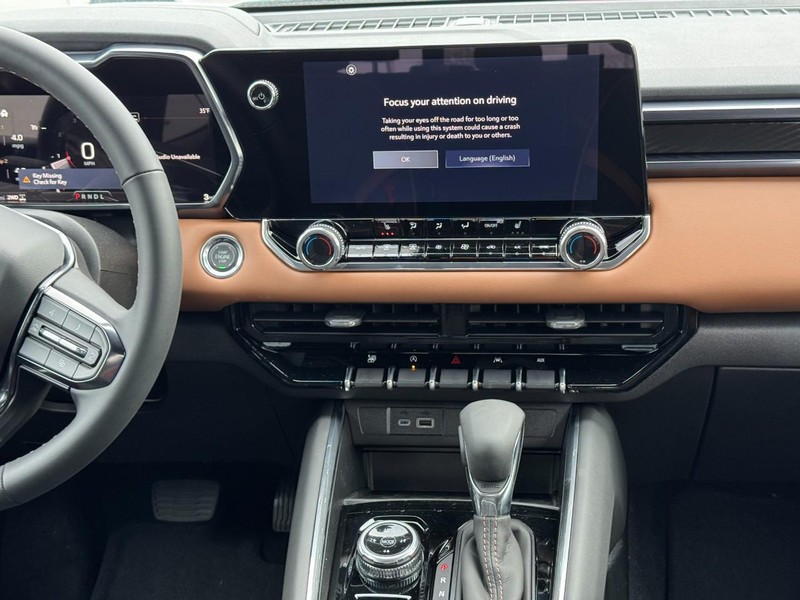 GMC Canyon Vehicle Image 08