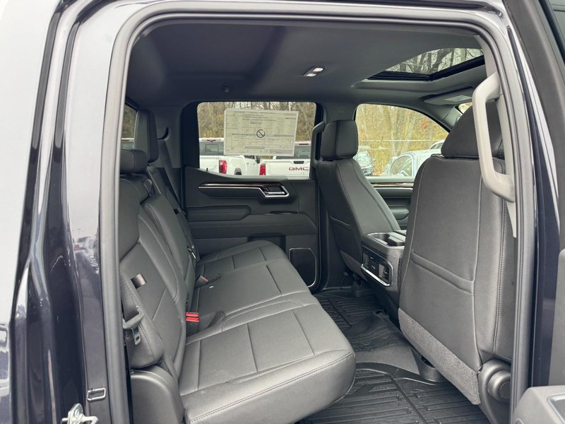 GMC Sierra 1500 Vehicle Image 05