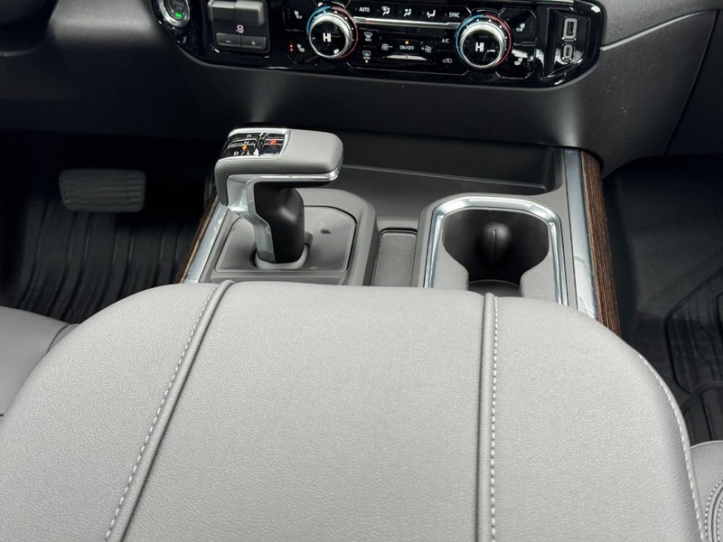 GMC Sierra 1500 Vehicle Image 09