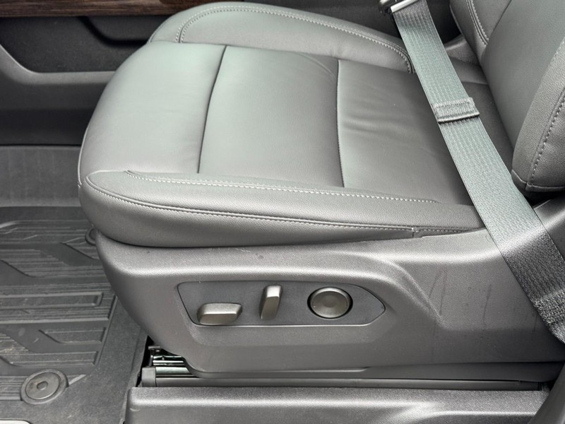 GMC Sierra 1500 Vehicle Image 14