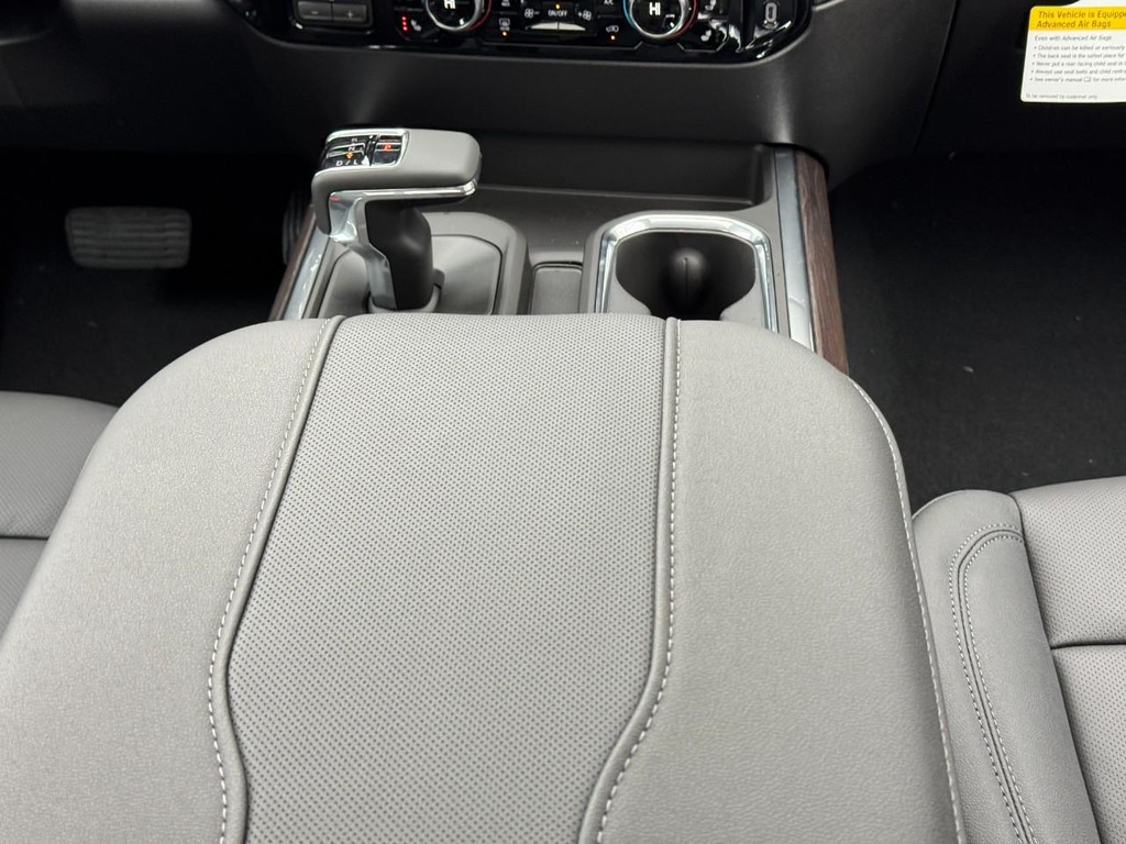 GMC Sierra 1500 Vehicle Image 09