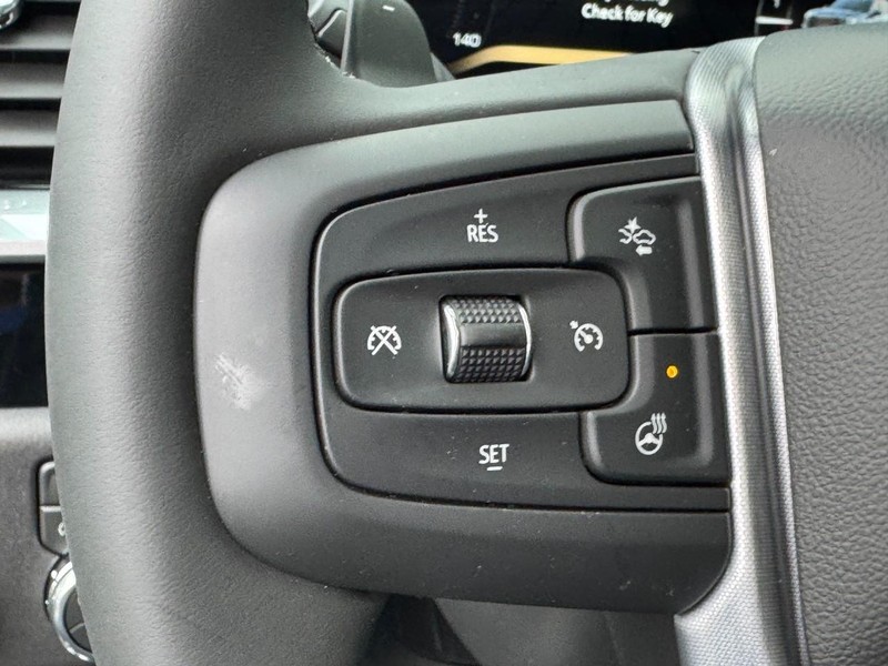 GMC Sierra 1500 Vehicle Image 11