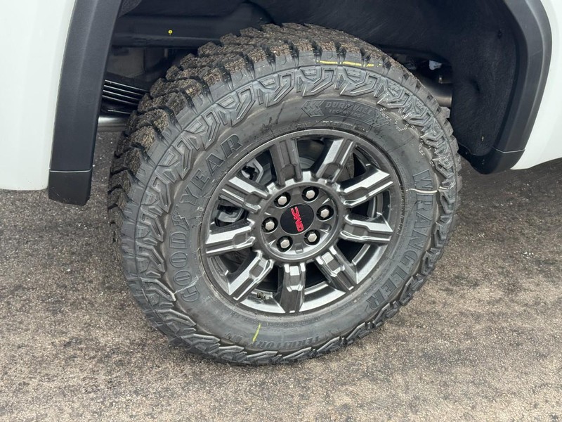 GMC Sierra 1500 Vehicle Image 04