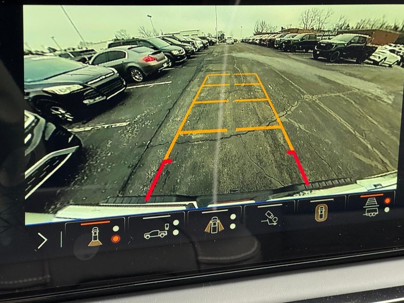 GMC Sierra 1500 Vehicle Image 15