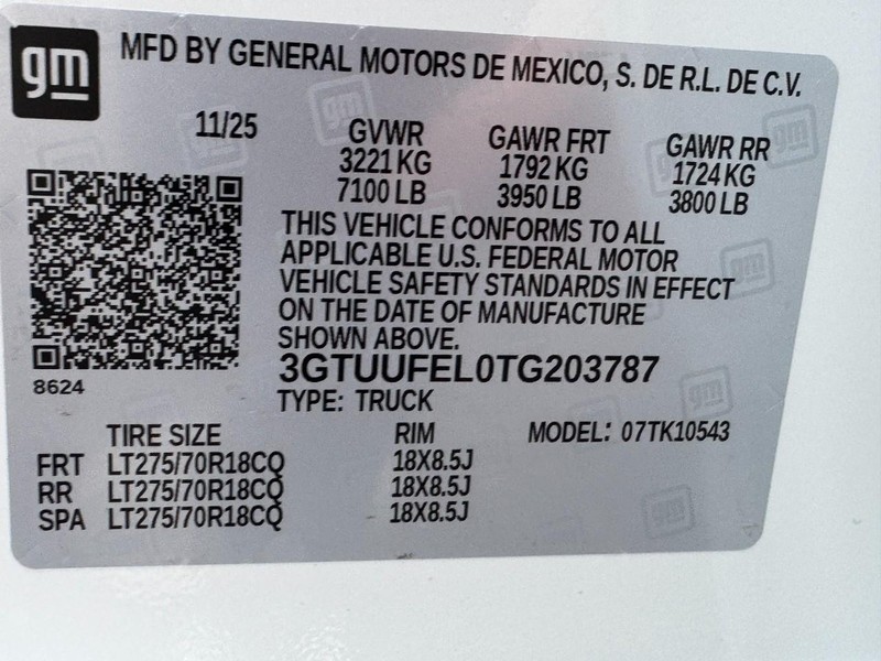 GMC Sierra 1500 Vehicle Image 17