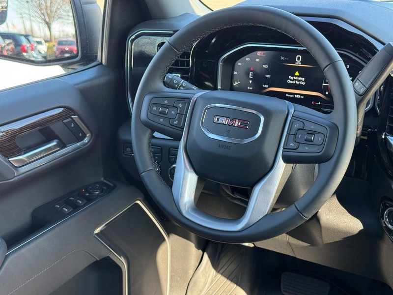 GMC Sierra 1500 Vehicle Image 07