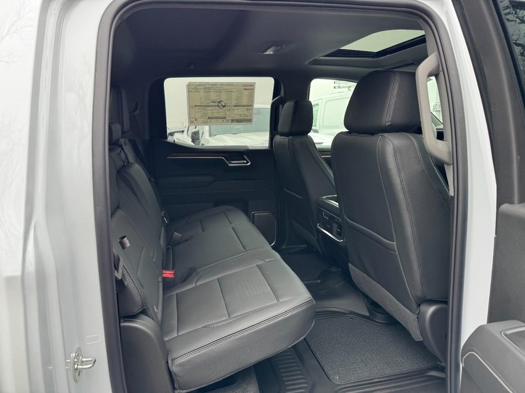 GMC Sierra 1500 Vehicle Image 05