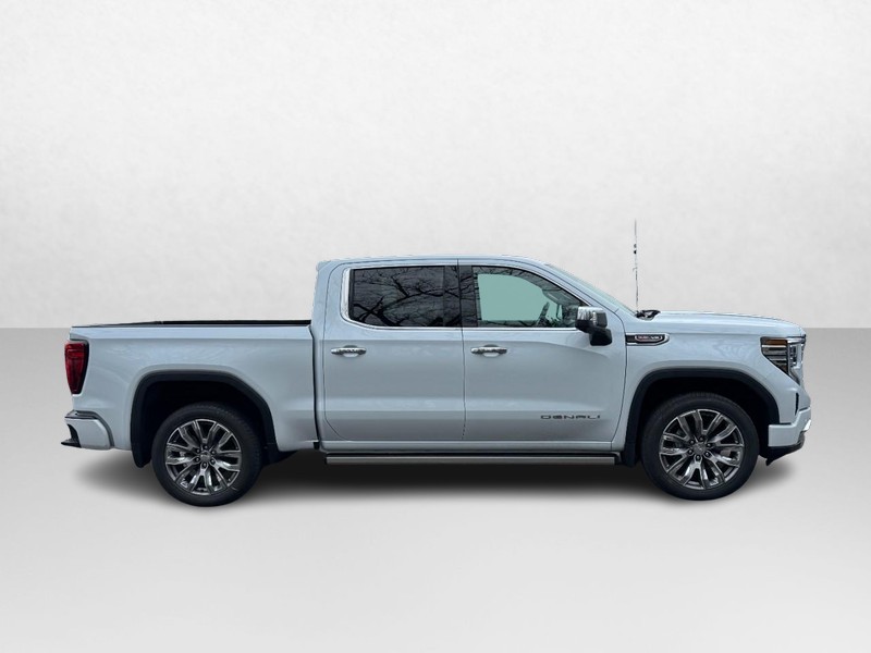 GMC Sierra 1500 Vehicle Image 02