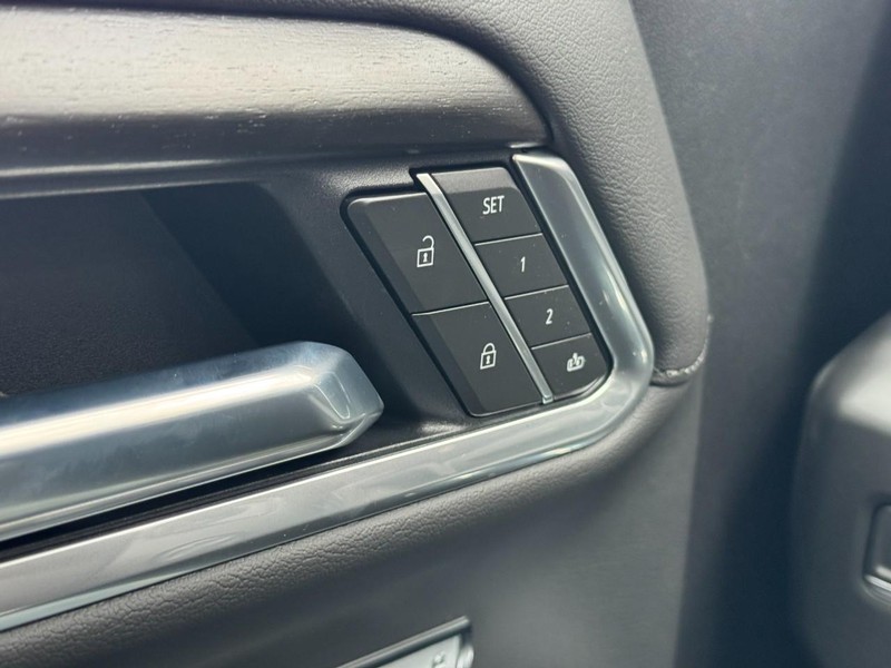 GMC Sierra 1500 Vehicle Image 10