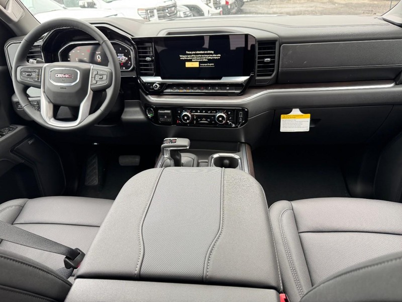 GMC Sierra 1500 Vehicle Image 06