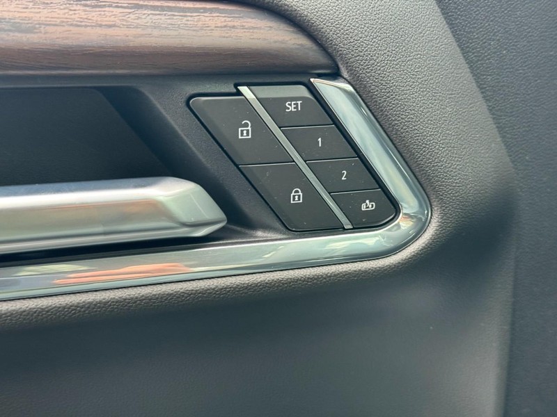 GMC Sierra 1500 Vehicle Image 10