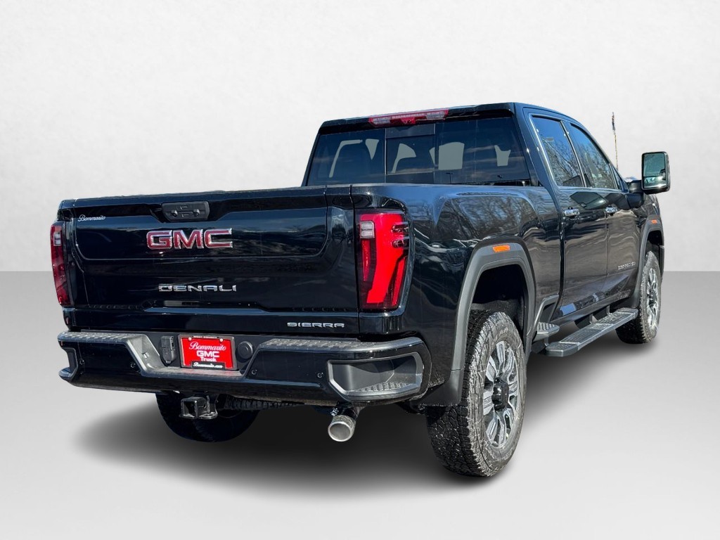 GMC Sierra 2500HD Vehicle Image 03