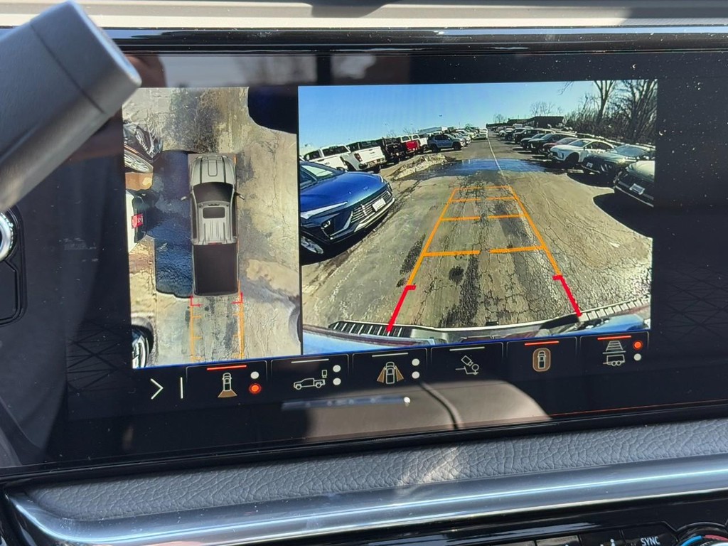 GMC Sierra 2500HD Vehicle Image 14