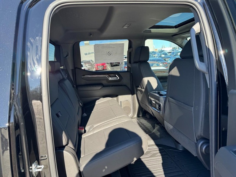 GMC Sierra 1500 Vehicle Image 05