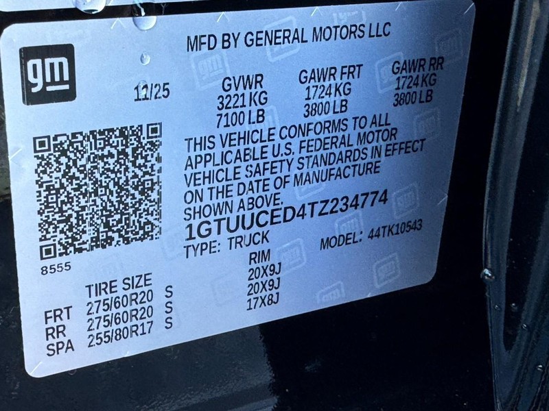 GMC Sierra 1500 Vehicle Image 16