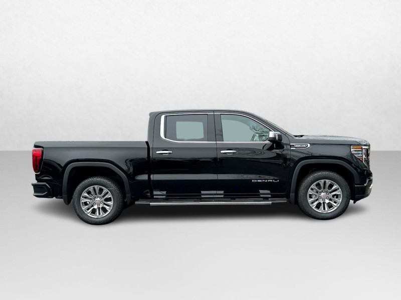 GMC Sierra 1500 Vehicle Image 02