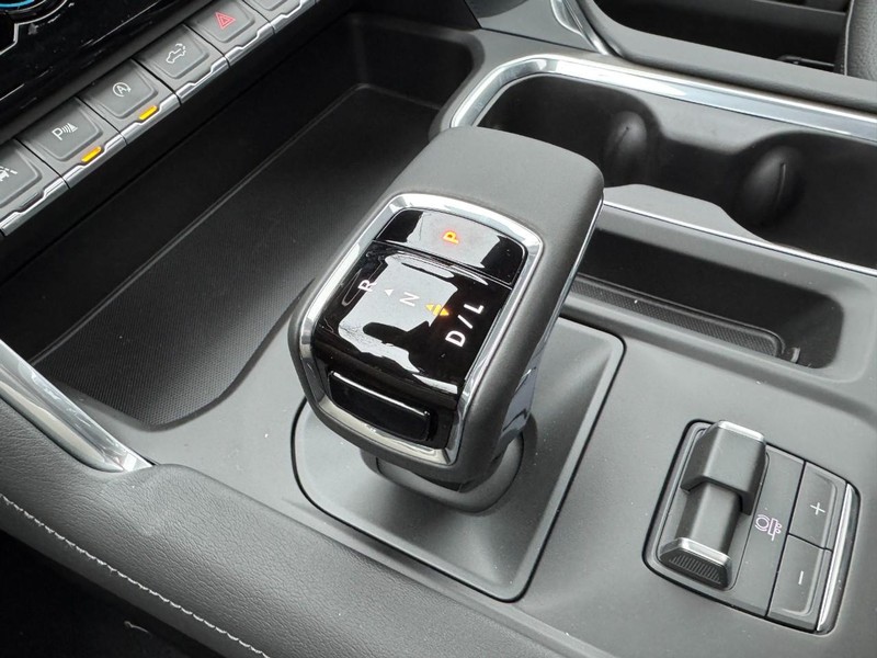 GMC Sierra 1500 Vehicle Image 13