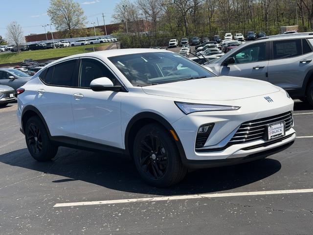 Buick Envista Vehicle Image 02