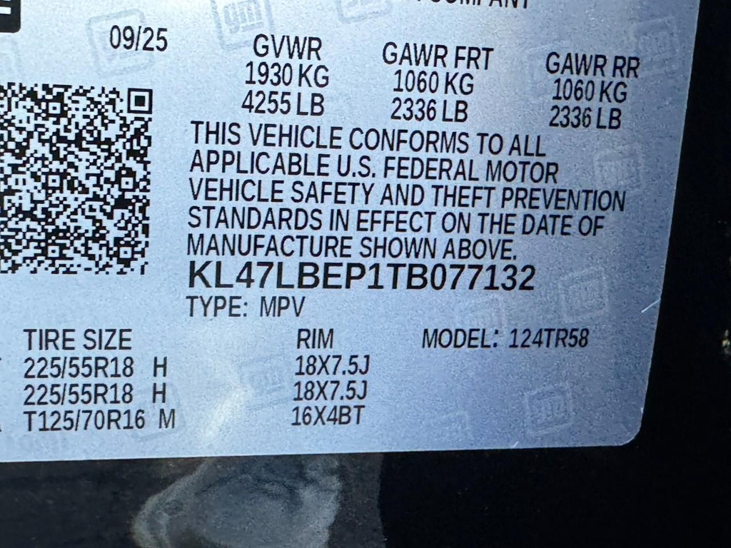 Buick Envista Vehicle Image 15