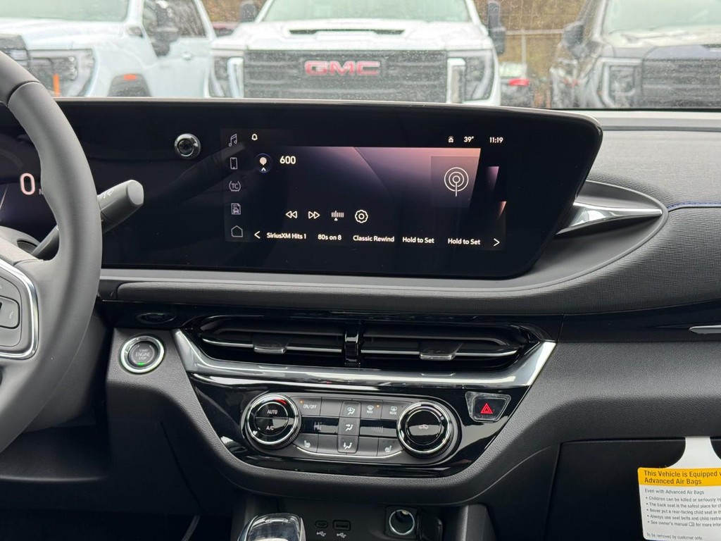 Buick Envista Vehicle Image 08